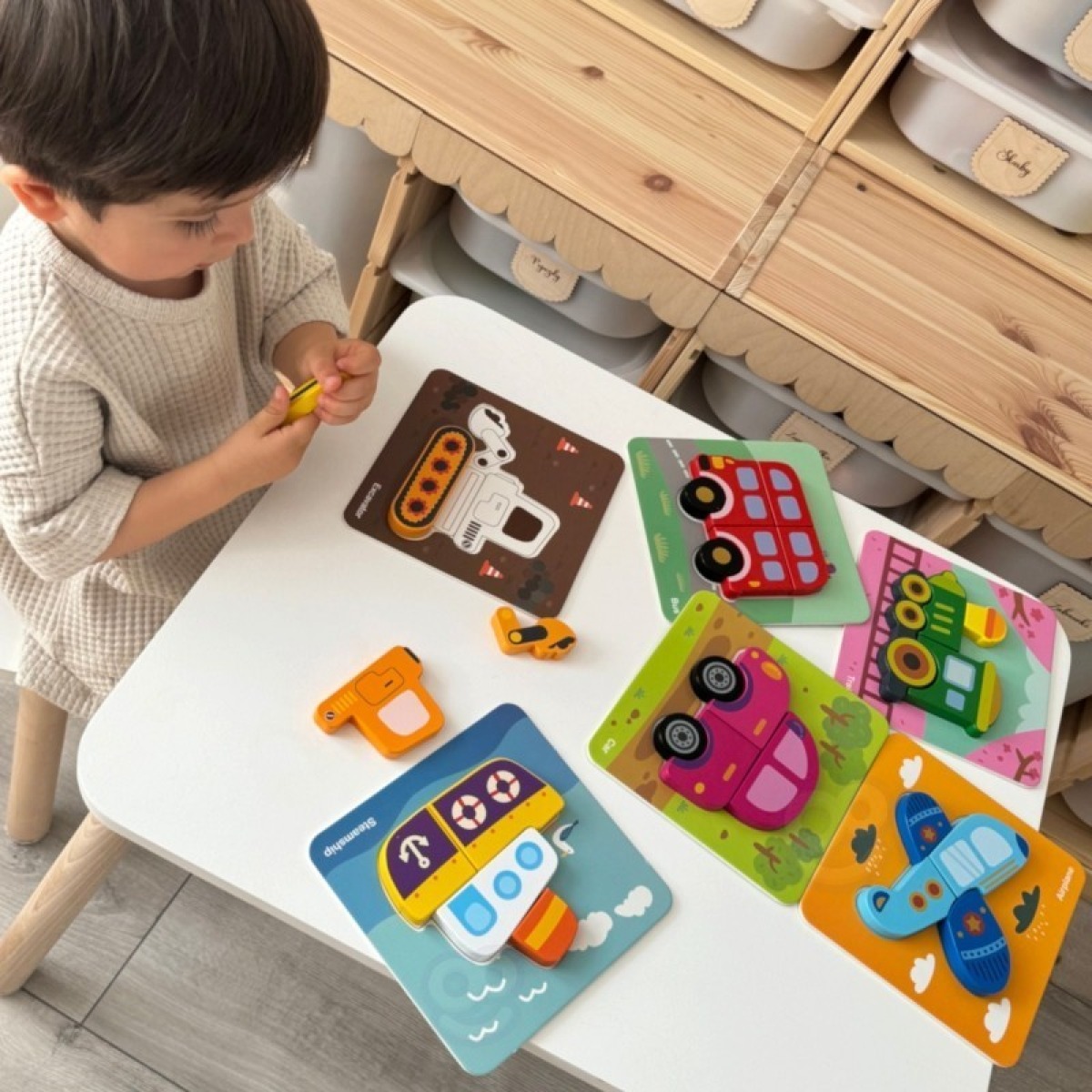 WOOPIE GREEN koka transportlīdzekļu puzle Montessori stilā