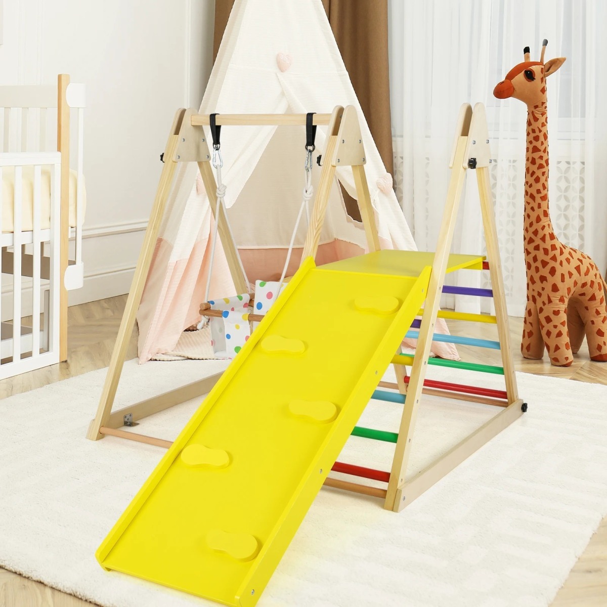 4-in-1 koka iekštelpu kāpelēšanas komplekss ar šūpolēm un kāpelēšanas rampu