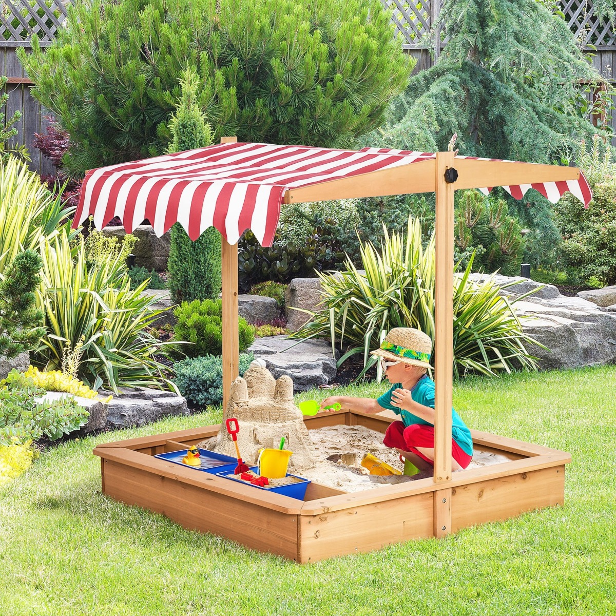 Koka smilšu kaste ar regulējamu jumtiņu, 107,5 × 107,5 cm