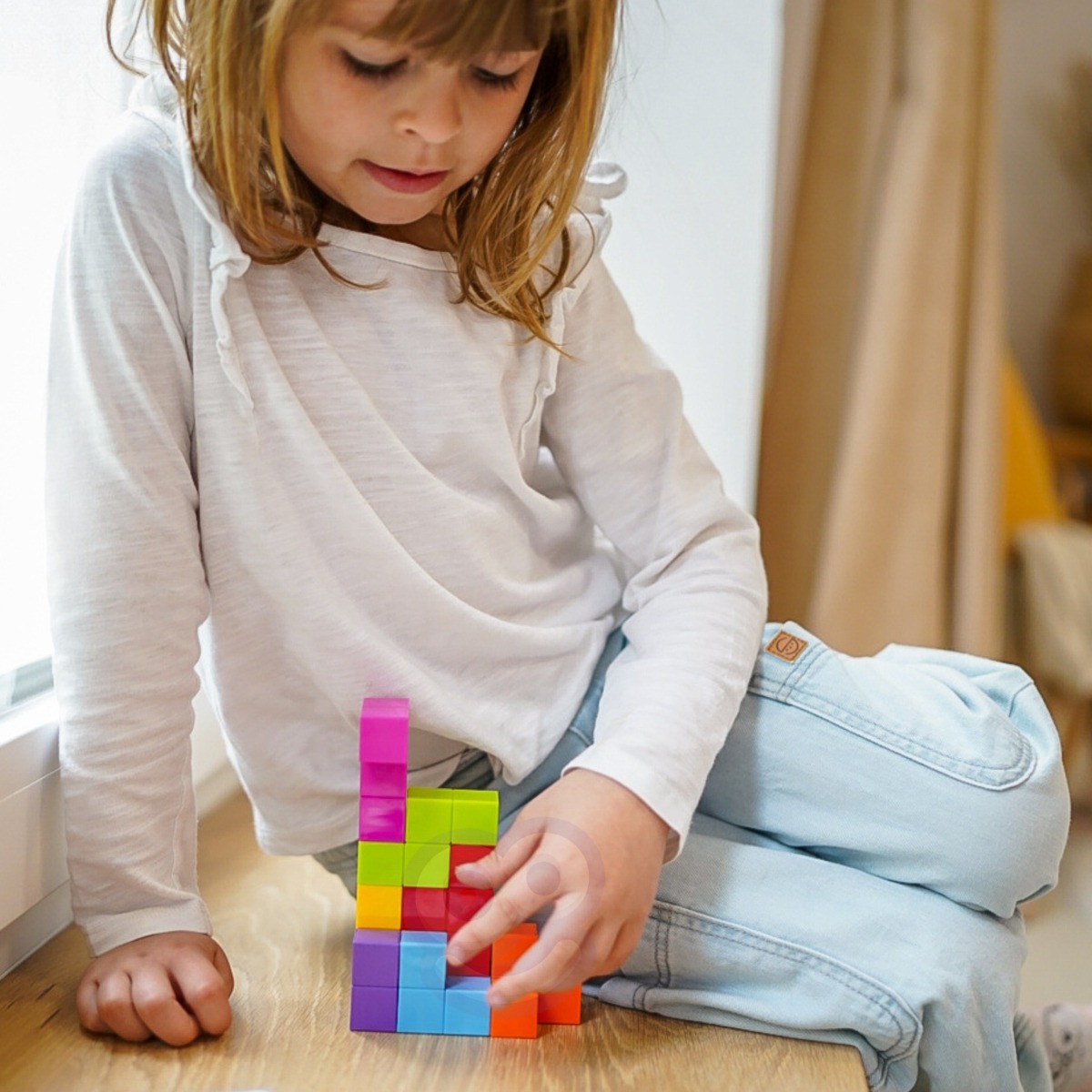 Magnētiska 3D Tetris kuba puzle ar 54 kartītēm