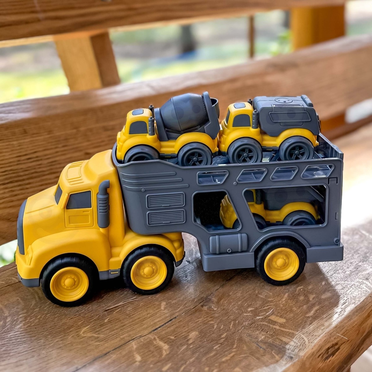 WOOPIE 4-in-1 būvniecības transportlīdzekļu komplekts ar evakuatoru