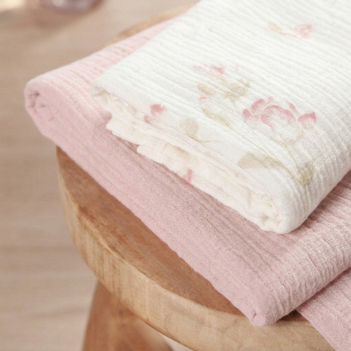 BEEBILAPID TRIO MUSLIIN 120x120, 70x60, 30x35, 3TK LILLED RO
