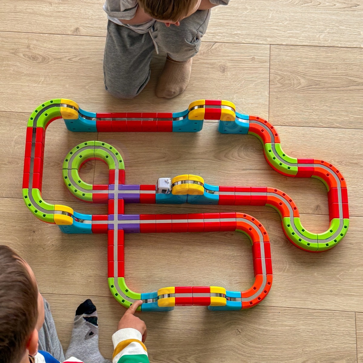 WOOPIE Magic Cube Train pretgravitācijas trase, 68 detaļas