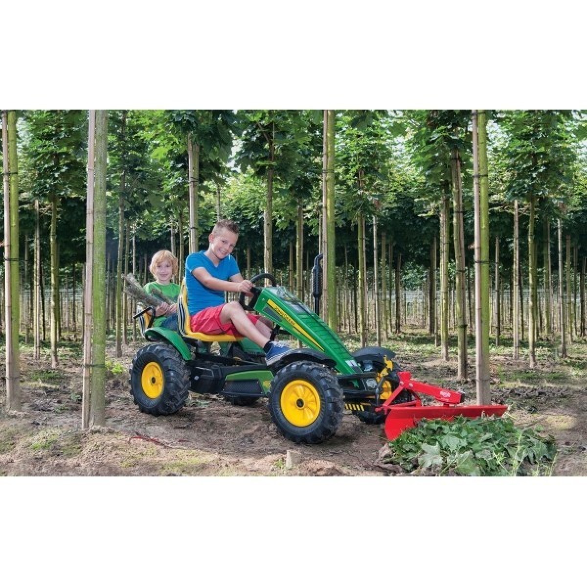 BERG John Deere XXL-BFR pedāļu kartings