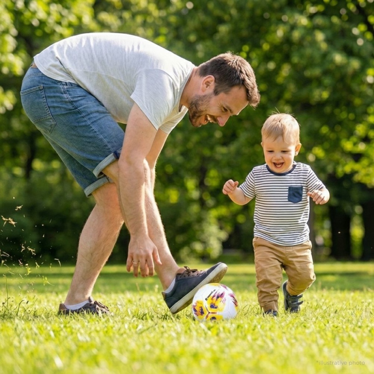Futbola bumba inSPORTline Batoo, 2. izmērs, TPU/PVC, balta