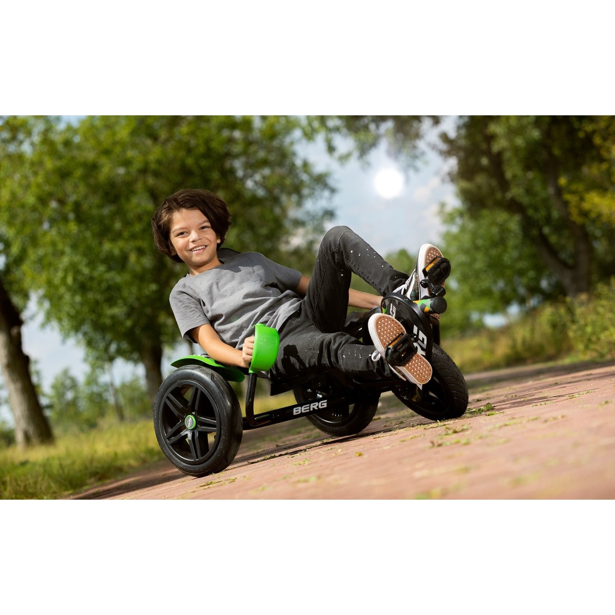 BERG Street-X Venom trīsriteņu kartings, zaļš – 6–12 gadiem