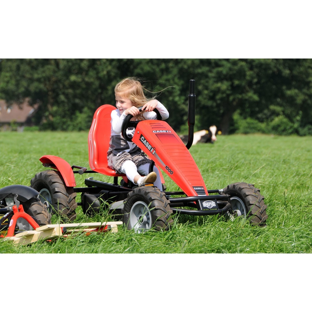 BERG Case IH XXL-BFR bērnu kartings, sarkans