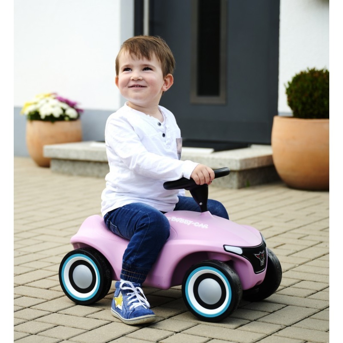 BIG Bobby Car Neo rozā krāsā
