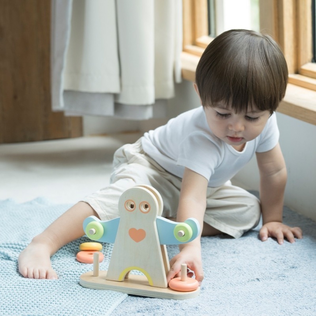 Arendav montessori tasakaalumäng