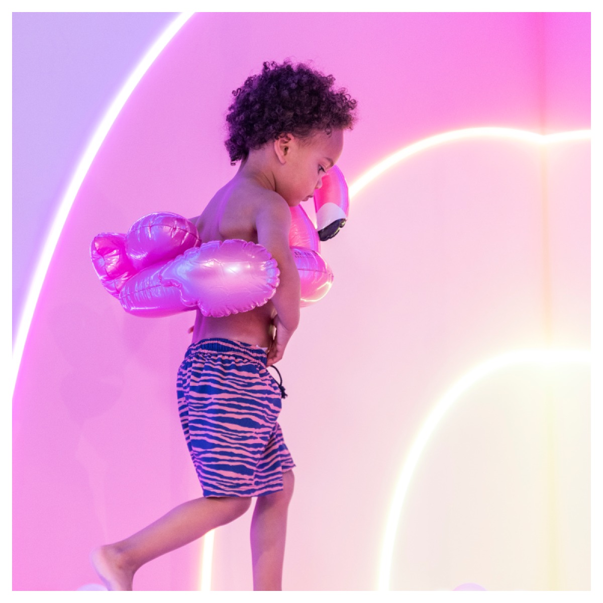 Ujumisrõngas Pink Flamingo 55 cm