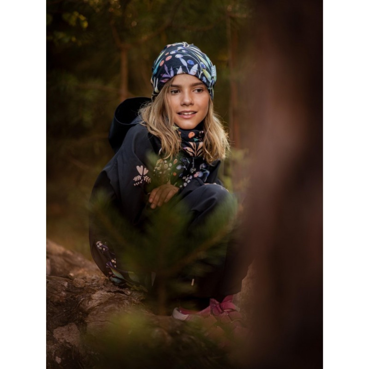 Bērnu softshell jaka ar flīsa oderi Basic, melna/ogu krāsā