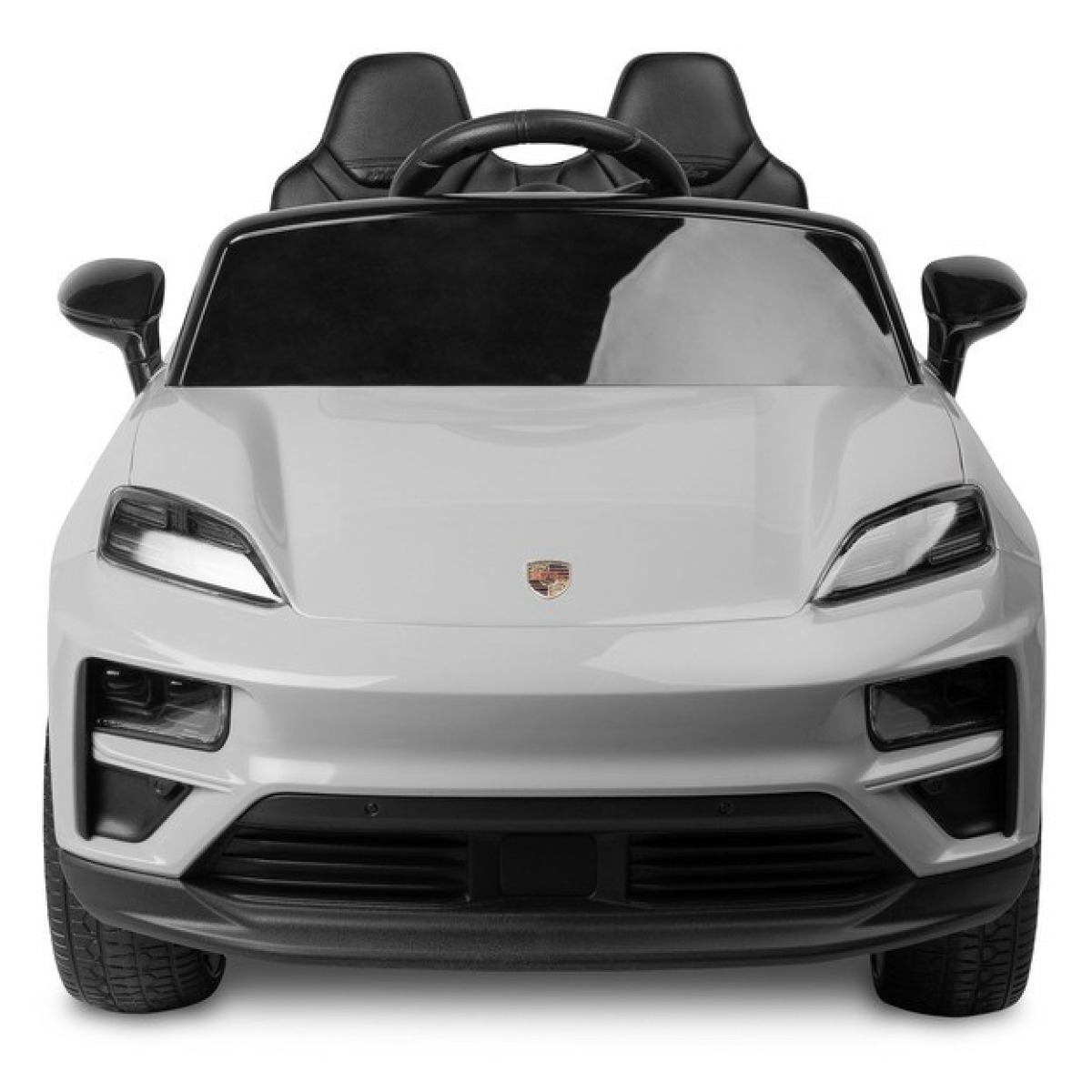 AKU ELEKTRIAUTO PORSCHE MACAN HALL