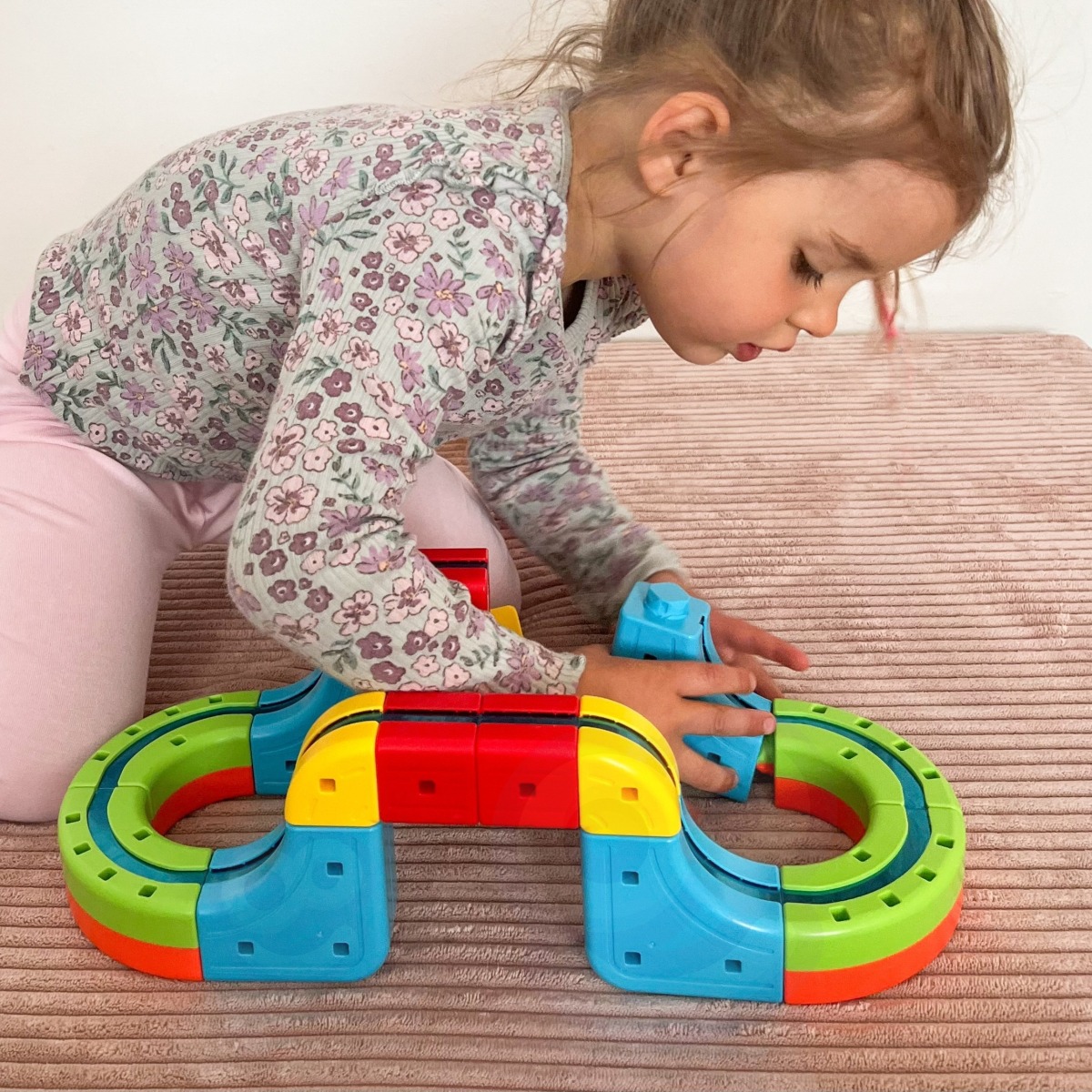 WOOPIE Magic Cube Train antigravitācijas trase, 18 gab.