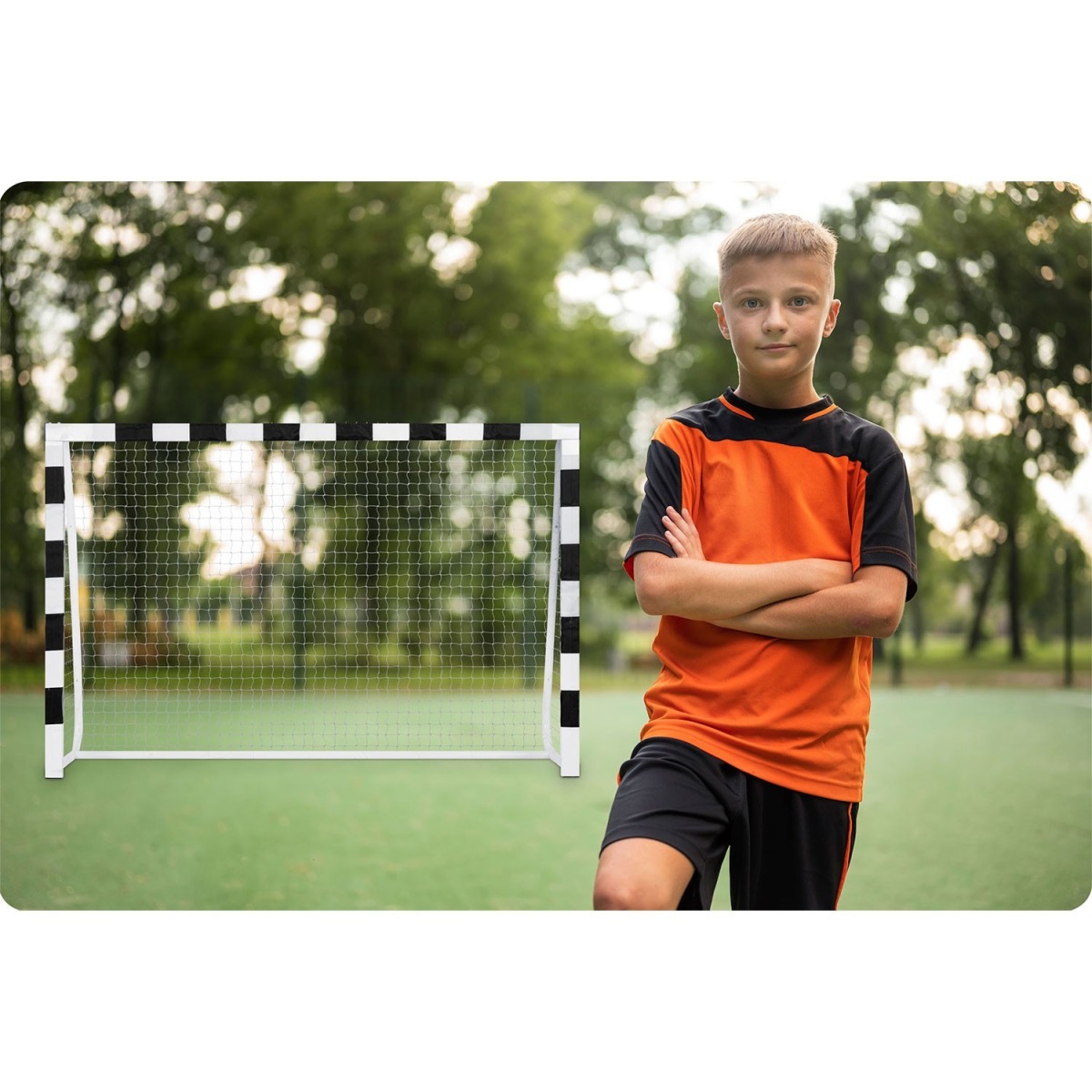 Melnbalti futbola vārti 300 x 200 x 90 cm NS-465