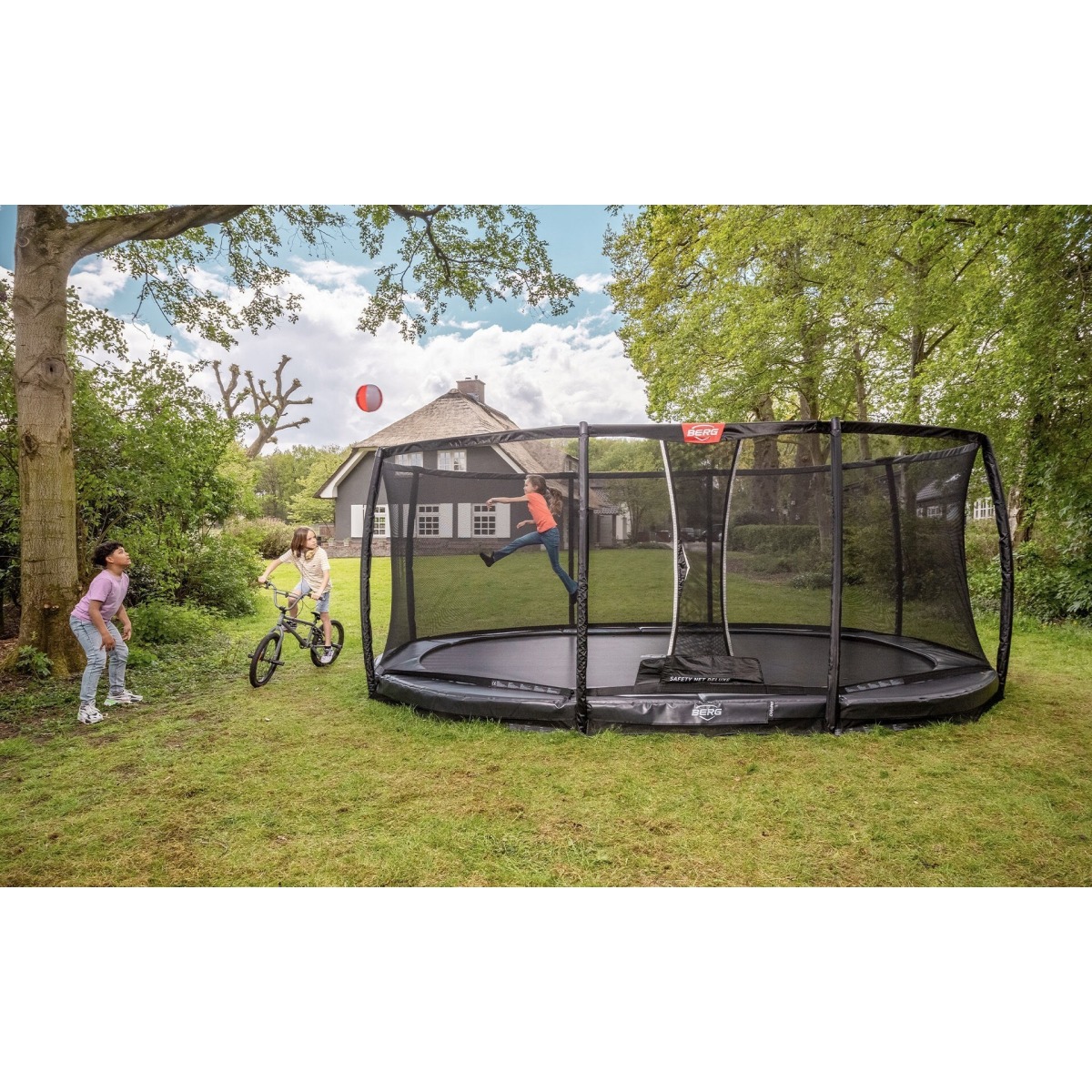BERG SPORTS Champion InGround 430 pelēks apaļais zemē iebūvējamais batuts