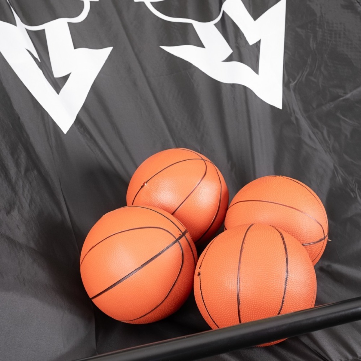 Divkāršais basketbola komplekts ar rezultātu tablo inSPORTline Cal