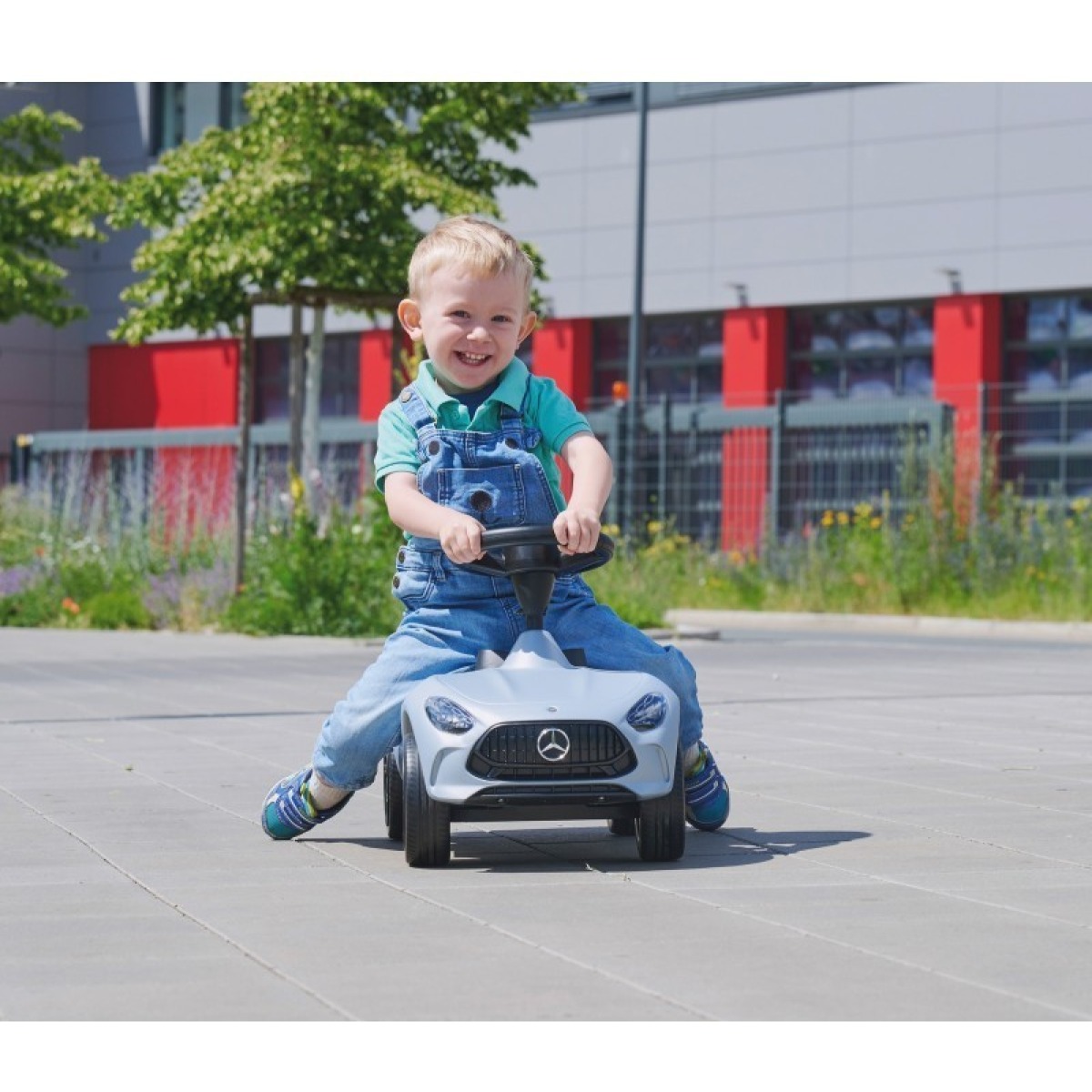 BIG Bobby Car Mercedes-AMG GT stumjamā automašīna, balta – no 18 mēnešiem